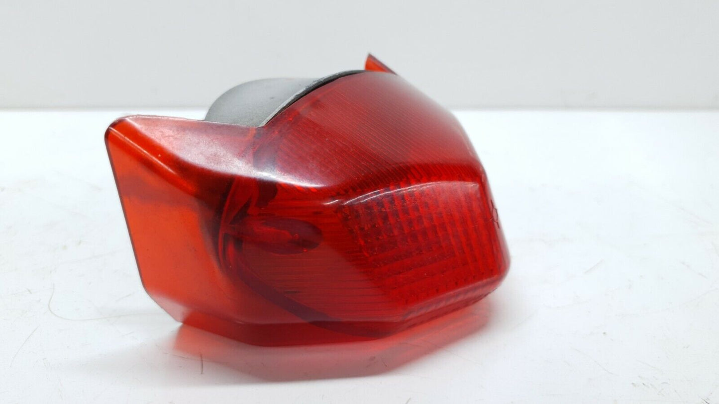 Feu arrière / feu freinage Yamaha XT125R 2005 Réf : 1D4-H4500-00-00 Rear light