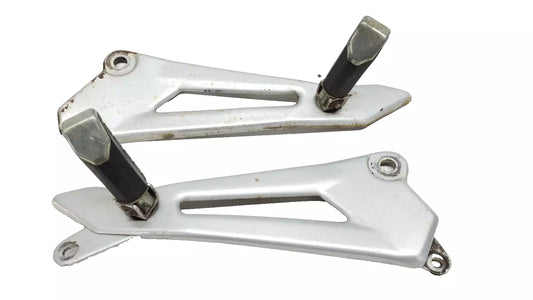 Reposes pieds arrière Yamaha YBR 125 2006 Réf : 5VL-F7452-00