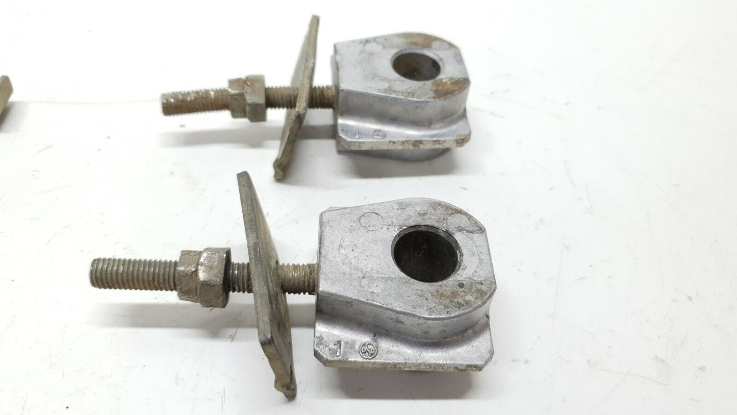 2 Tendeurs de chaîne Kawasaki KMX 125 2002 Réf : 33040-1072 CHAIN ADJUSTER