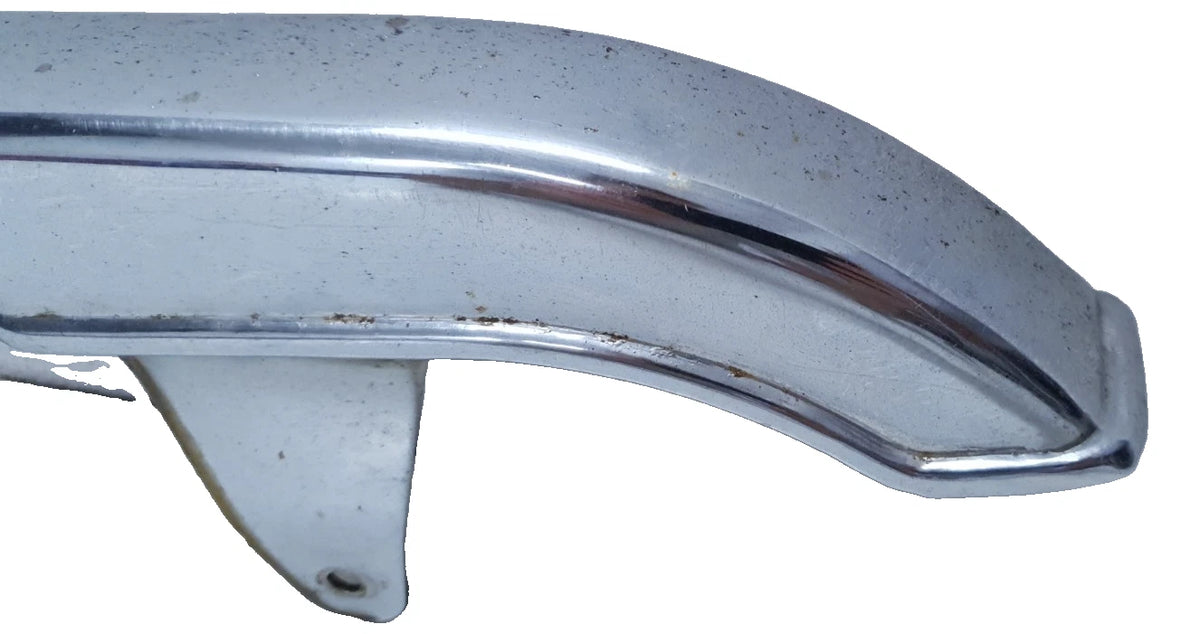 Carter de chaîne Yamaha XS 400 SE 1981 Réf : 3N6-22311-00-33