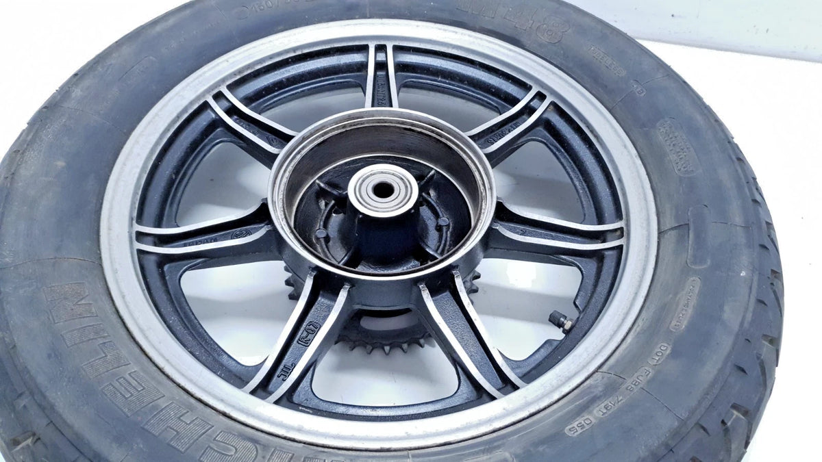 Roue arrière Yamaha XS 400 SE 1981 Réf : 3N6-25338-00