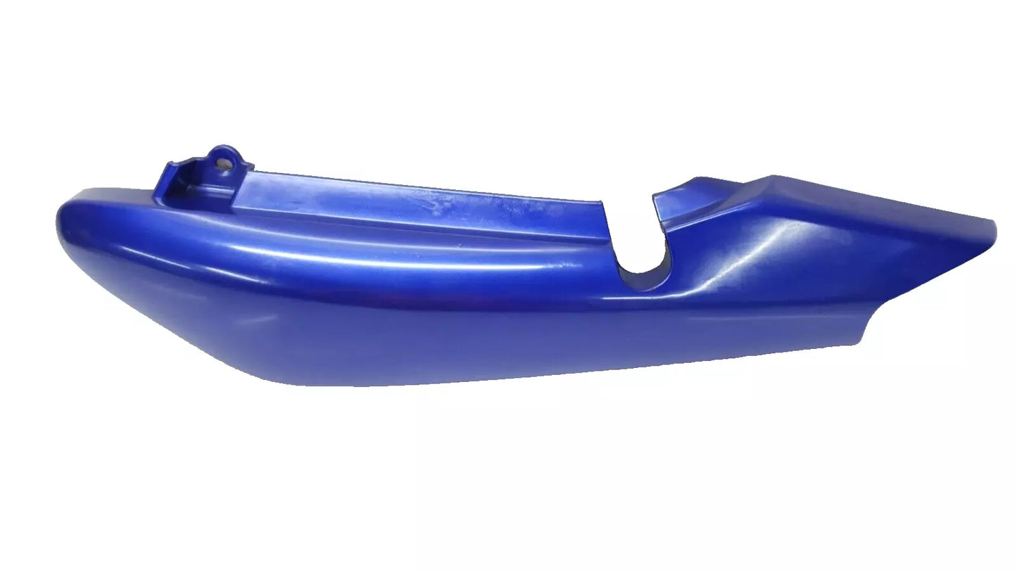 Carénage arrière gauche Yamaha YBR 125 2009 Réf 5VL-F472K-00-P1