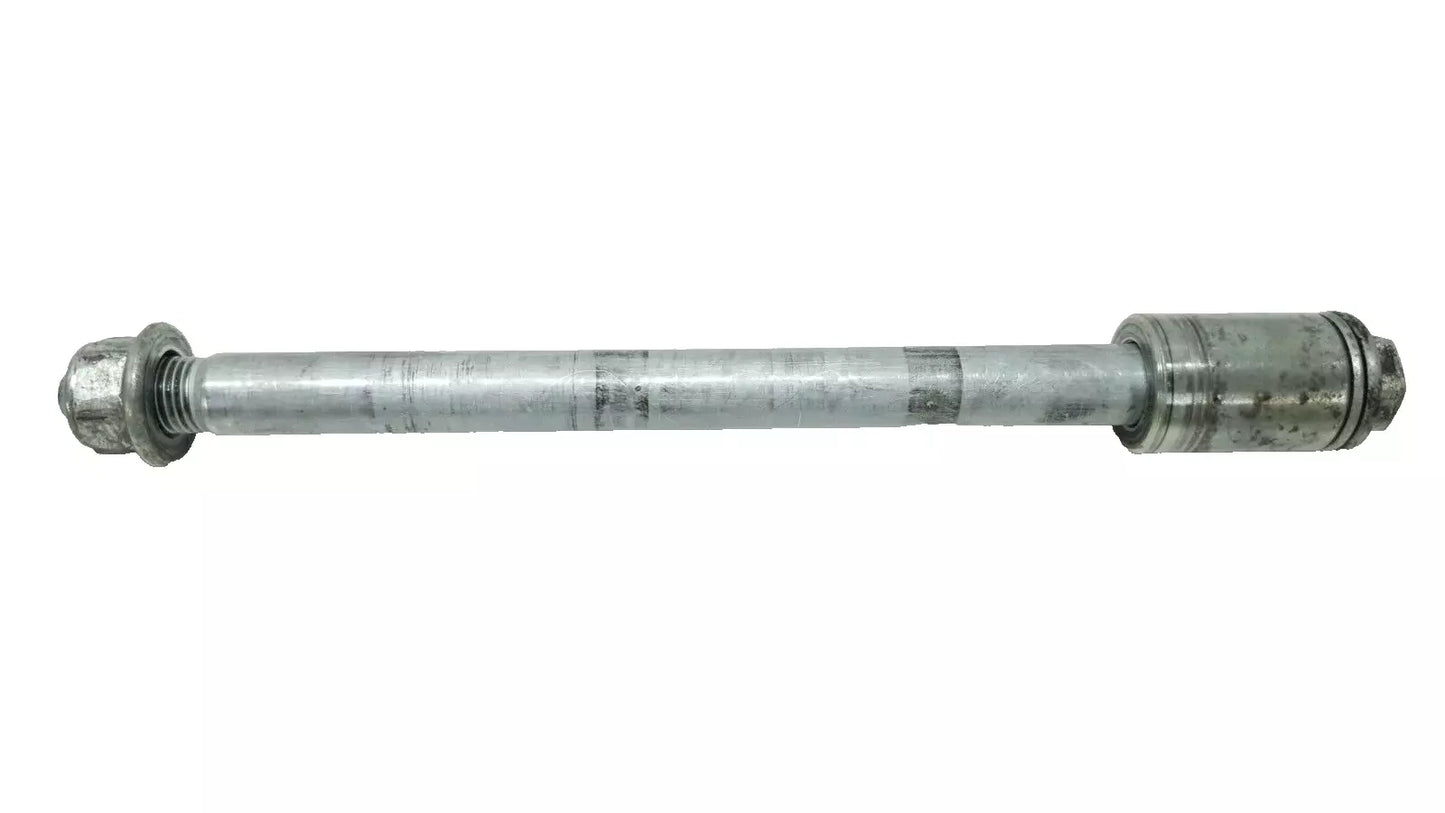 Axe de roue avant Honda CM 125 Custom 1985 Réf : 44301-402-730