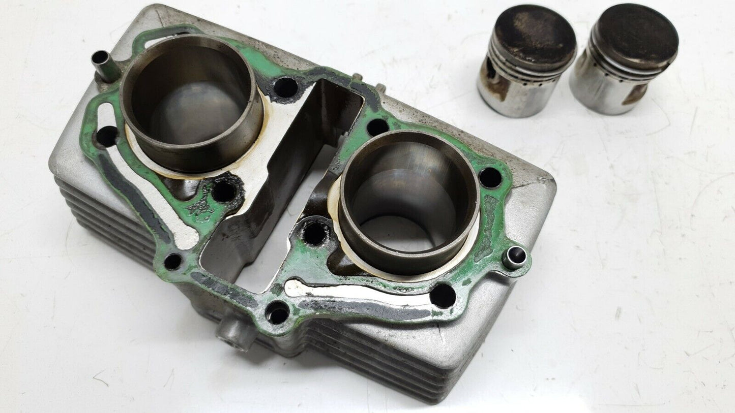 Cylindre & pistons 44mm Honda CM 125 Custom 1997 Réf : 12100-KC2-681 Cylinder