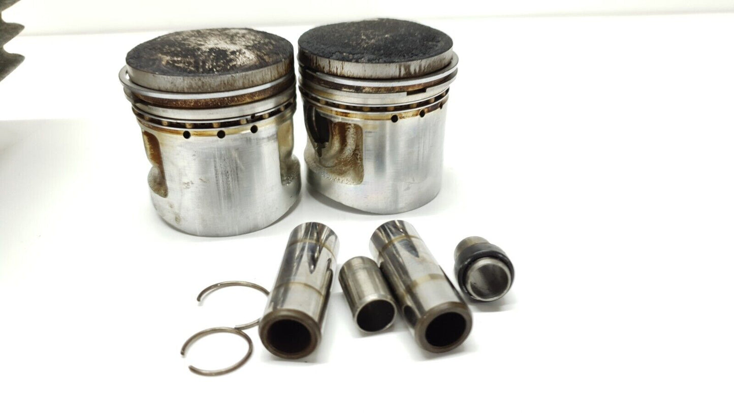 Cylindre & pistons 44mm Honda CM 125 Custom 1986 Réf : 12100-399-010 Cylinder