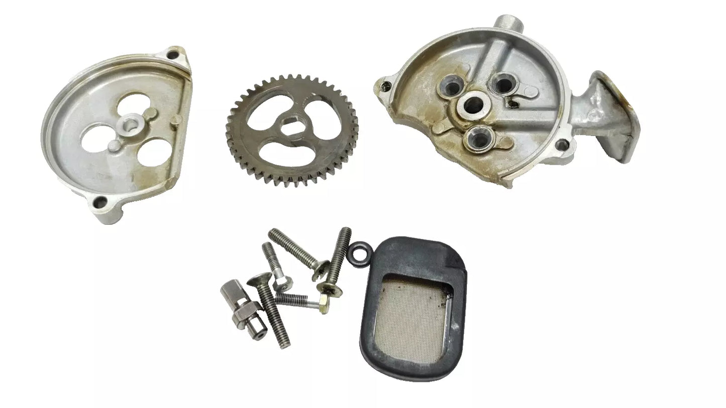 Pompe à huile Honda CM 125 Custom 1986 Réf : 15100-402-000