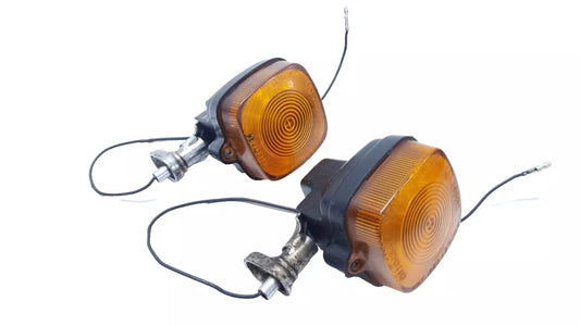 Clignotants arrière 6v Honda CM 125 T 1981 Réf :  33650-424-720