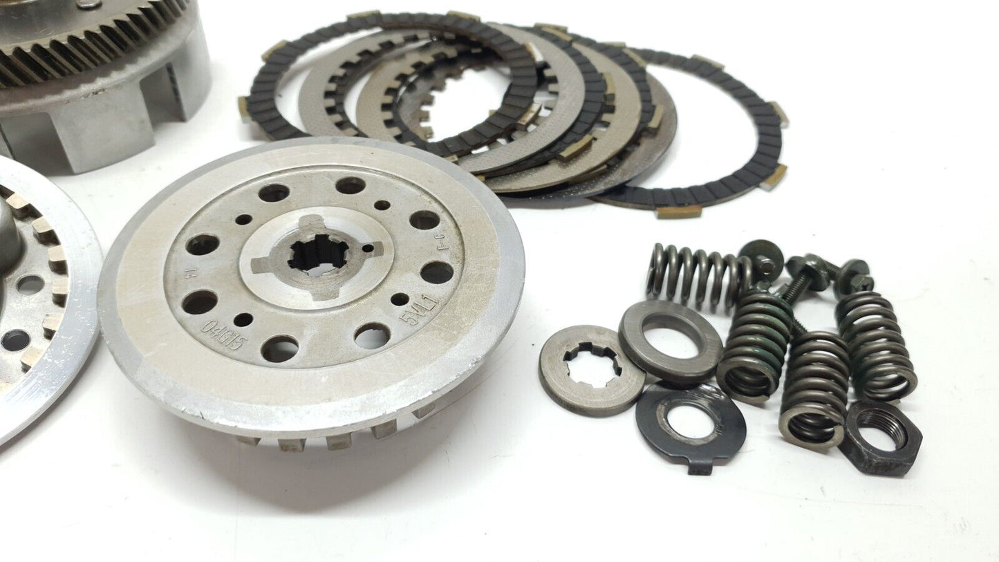 Embrayage complet Yamaha YBR 125 2009 Réf : 5VL-E6300-00 Clutch