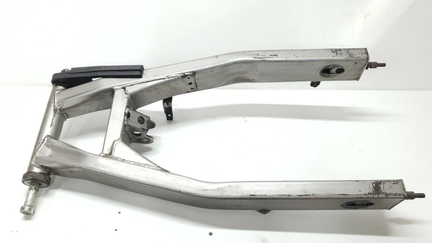 Bras oscillant Yamaha 850 TDM 1995 Réf : 3VD-22110-00-00 SWINGARM