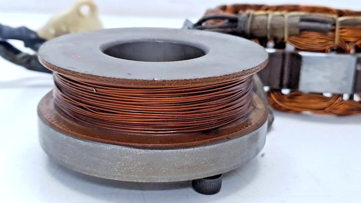Stator d'allumage Yamaha XS 400 SE 1981 Réf : 1L9-81600-50