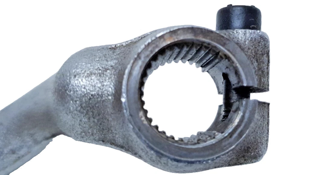 Pédale de frein arrière Yamaha XS 400 SE 1981 Réf : 3N6-27211-01-R4