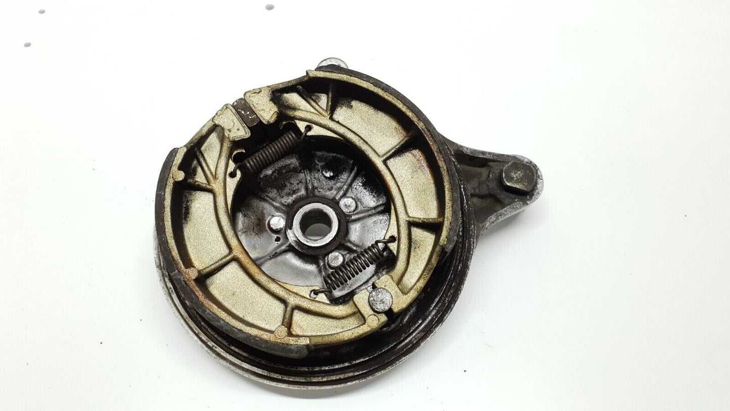 Tambour de frein arrière Suzuki GN 125 2001 Réf : 64210-39115-000 Rear brake