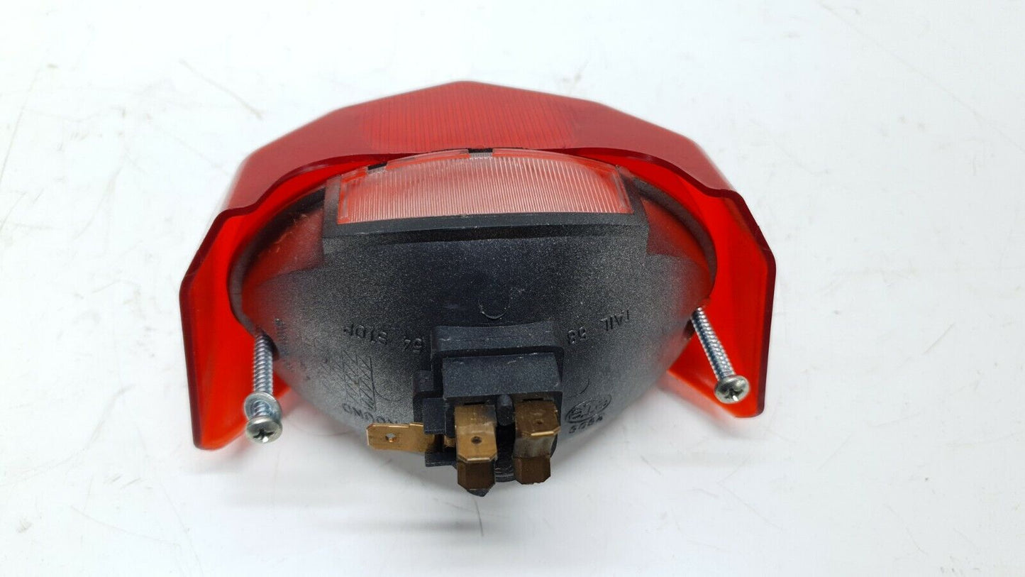 Feu arrière / feu freinage Yamaha XT125R 2005 Réf : 1D4-H4500-00-00 Rear light