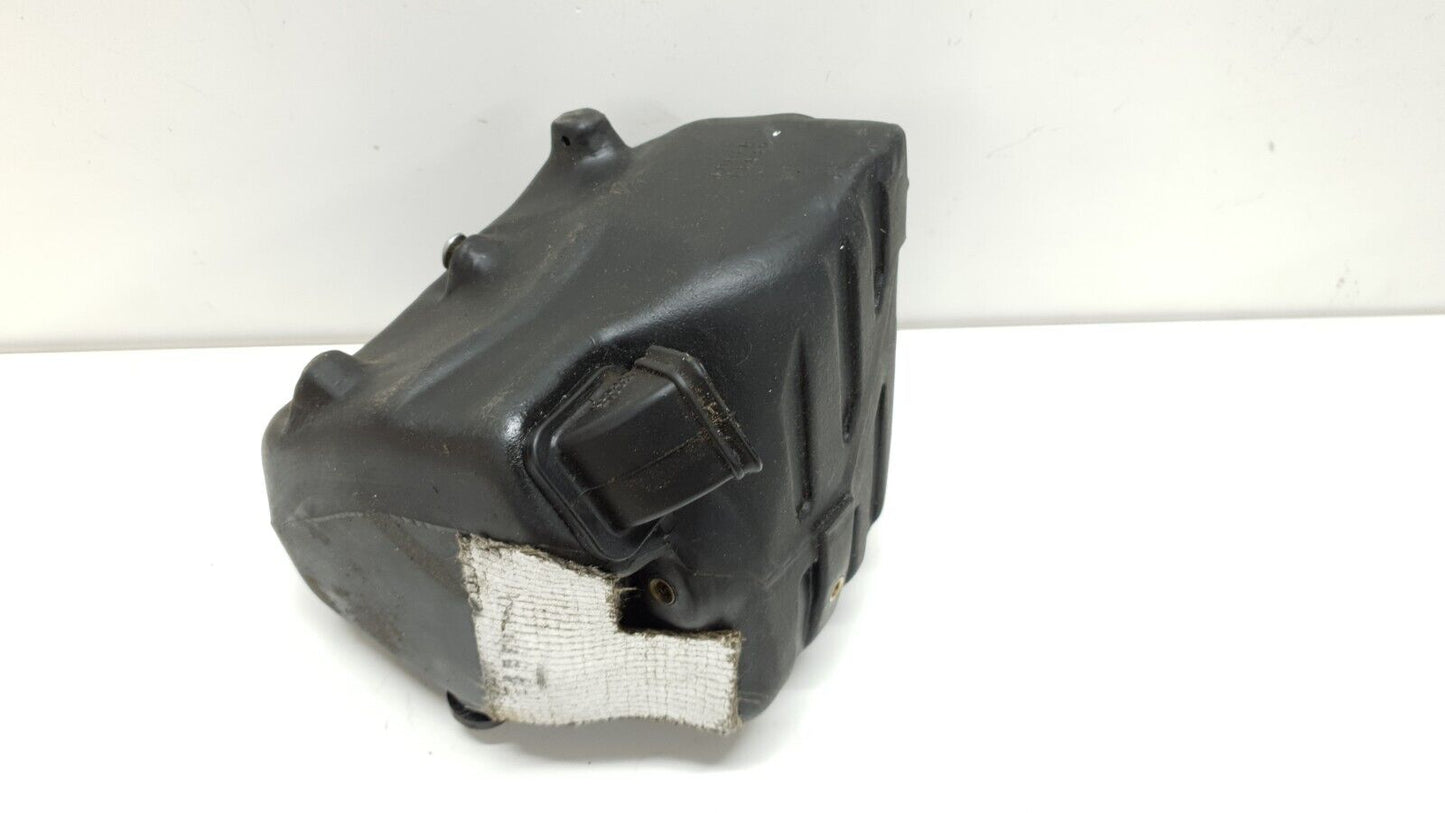 Boite à air Suzuki TSR 125 1991 Réf : 13700-03D00-000 Air box 2-2