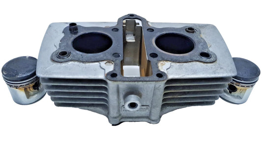 Cylindre et piston Honda CM 125 Twin 1981 n°2 Réf : 12100-399-000