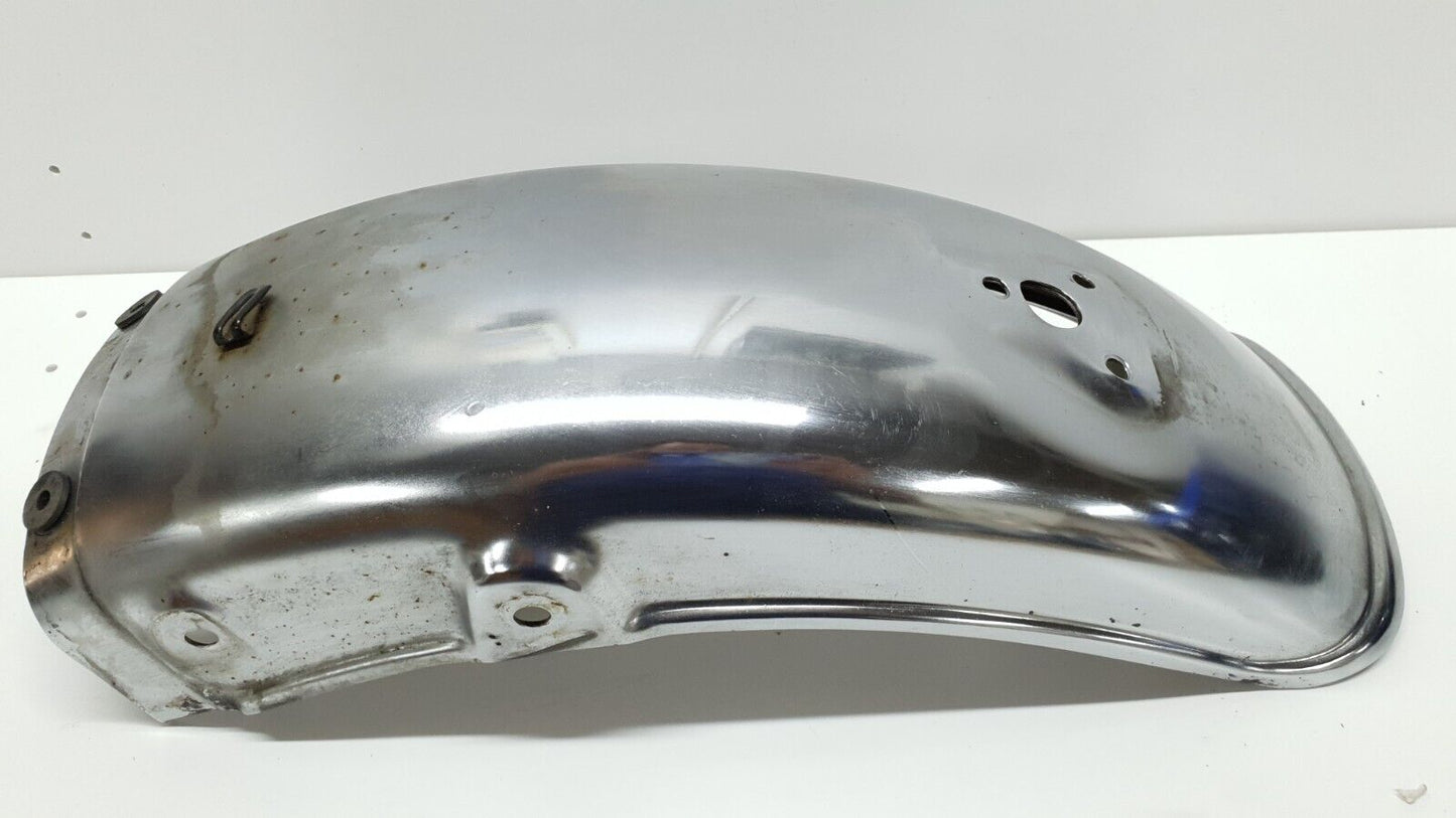 Garde boue arrière chrome Suzuki GN 125 2001 Réf : 63110-38313-000 Rear mudguard