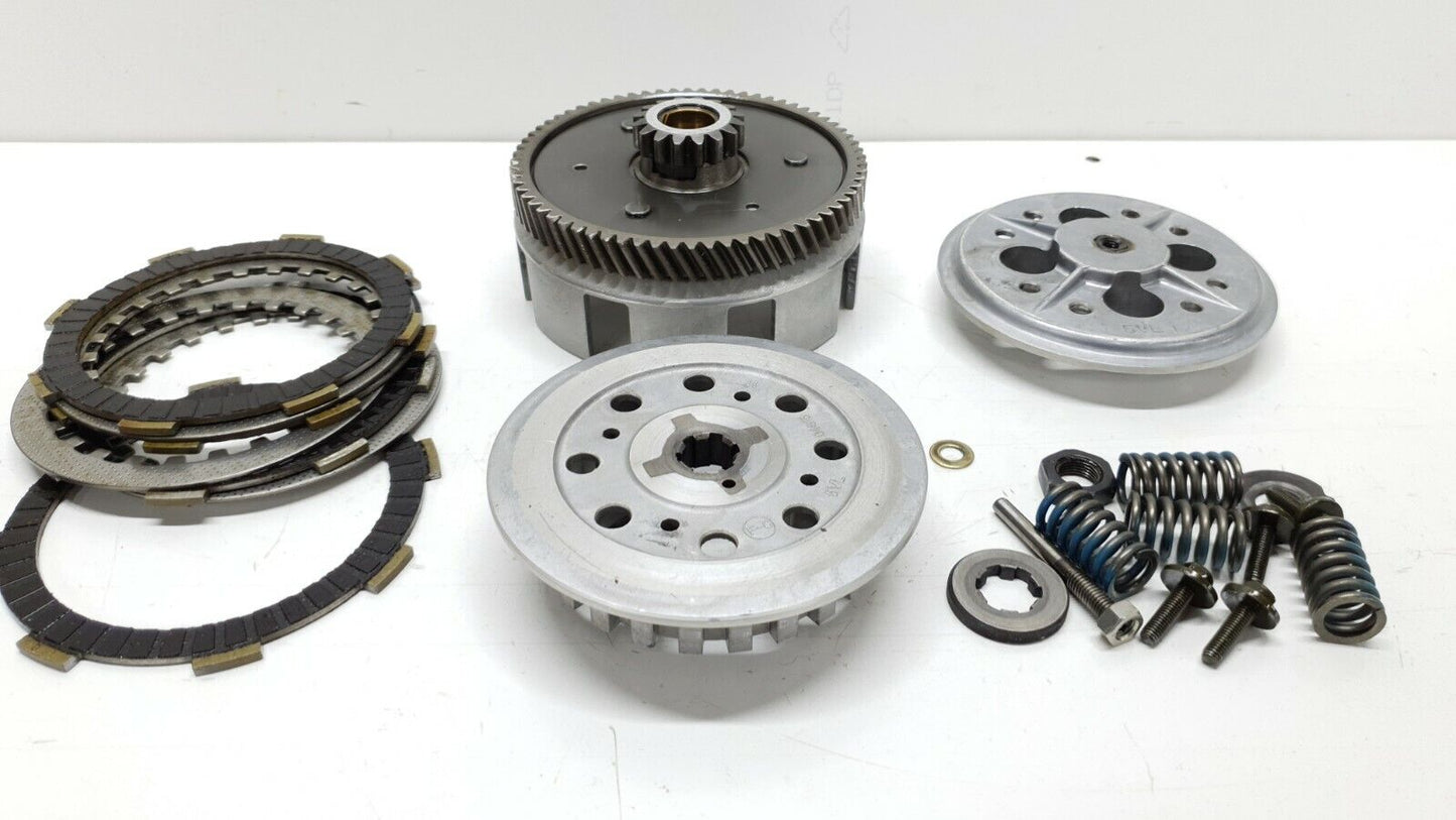 Embrayage complet Yamaha XT125X 2008 (N°2) Réf : 5VLE63001000 Clutch