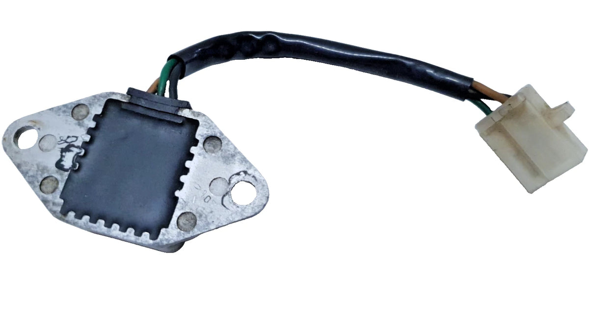Régulateur de tension Yamaha XS 400 SE 1981 Réf : 2L0-81910-50
