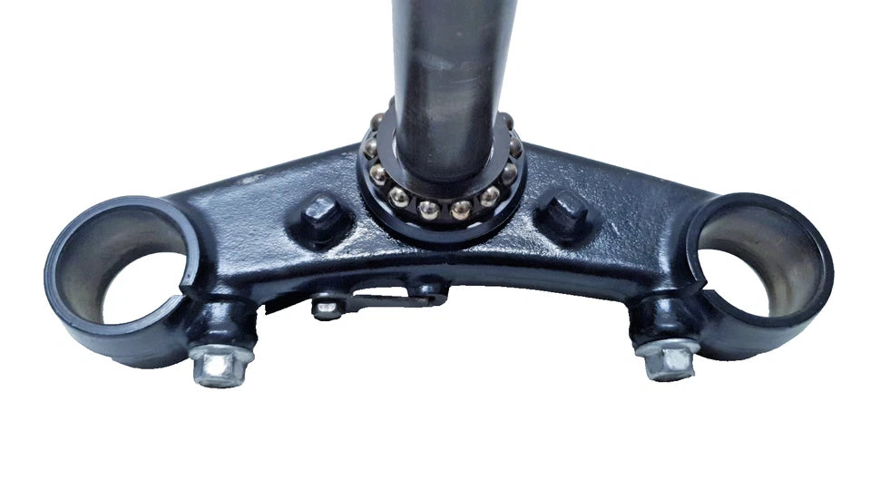 Té de fourche inférieur Yamaha TDR 125 1998 Réf : 4FU233400000