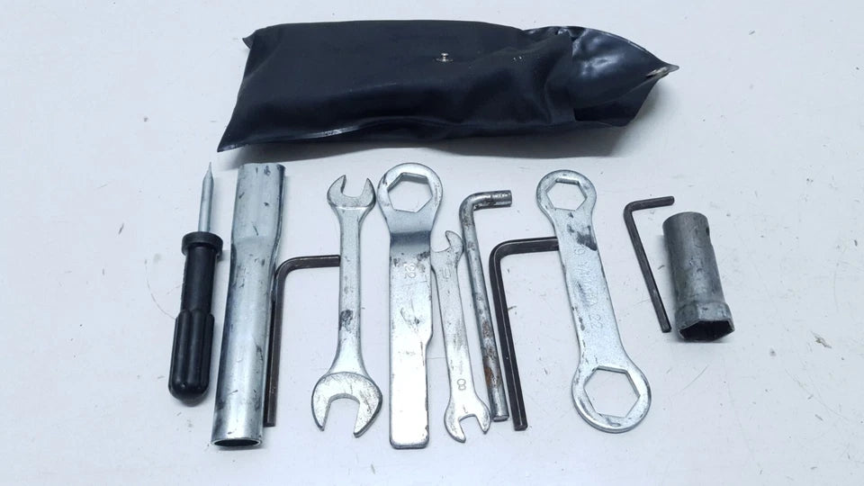 Trousse à outils Yamaha TDR 125 1998 Réf : 1WT281000000