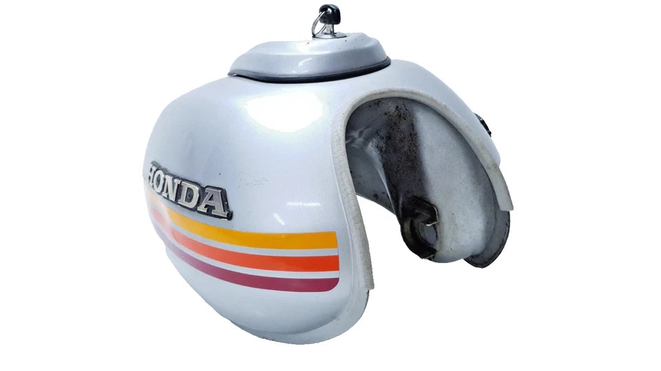 Réservoir d'essence Honda CM 125 T 1980 Réf : 17520-419-305ZA