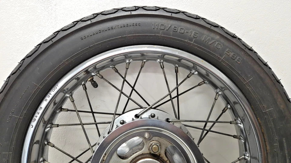 Roue arrière Honda CM 125 Custom 1995 Réf : 42650-KC2-305