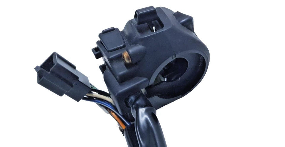 Commodo gauche Kymco Zing 125 1997 Réf : 3520AKEC2700