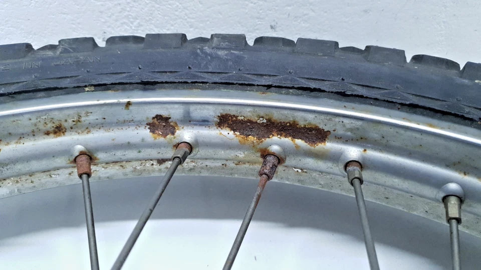 Roue avant Kawasaki KMX 125 1988 Réf : 410251204