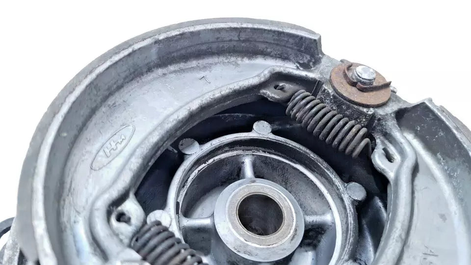 Tambour de frein arrière Honda CM 125 T 1981 Réf : 43100-399-003