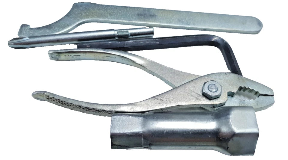 Trousse à outils Kawasaki KMX 125 1988 Réf : 560071330