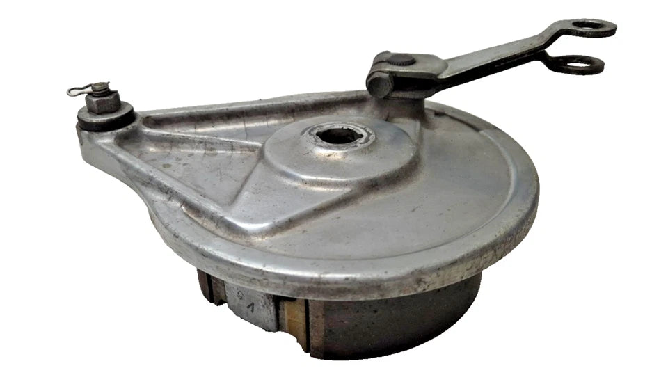 Tambour de frein arrière Honda CM 125 Custom 1995 Réf : 43100-399-033