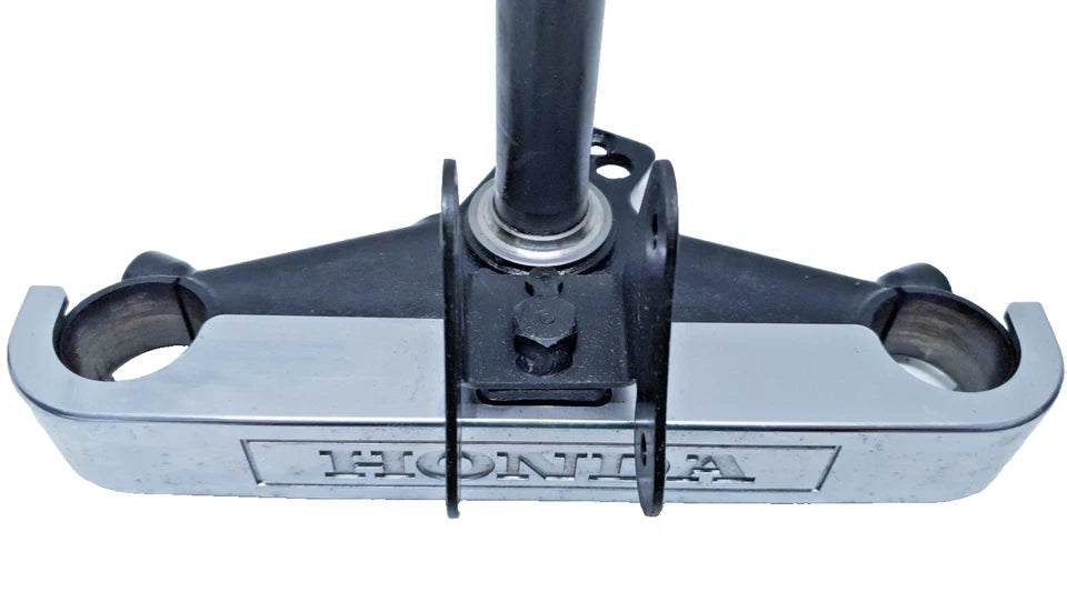 Té de fourche inférieur Honda CA 125 Rebel 1997 Réf : 53219-KEB-620