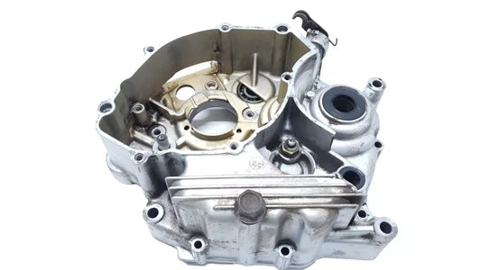 Carter moteur central gauche Yamaha YBR 125 2006 n°3 Réf : 5VL-E5111-10-00