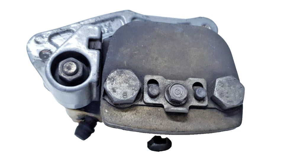 Etrier de frein avant Honda CLR 125 CityFly 2001 Réf : 45150-KFT-620ZA