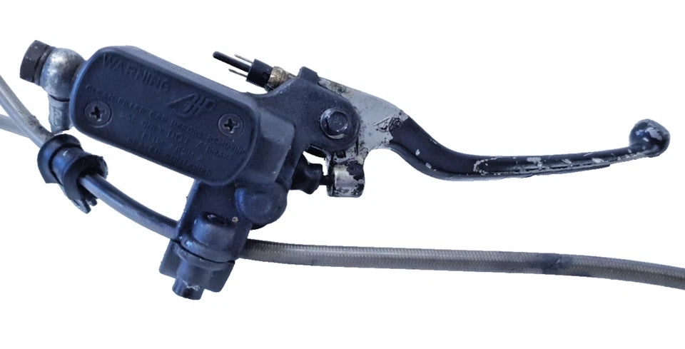 Maître cylindre de frein avant Yamaha TZR 50 2009 Réf : 5WXF58700000