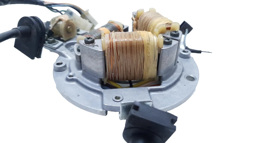Stator d'allumage Yamaha DT125R 1997 n°2 Réf : 3BN855600000