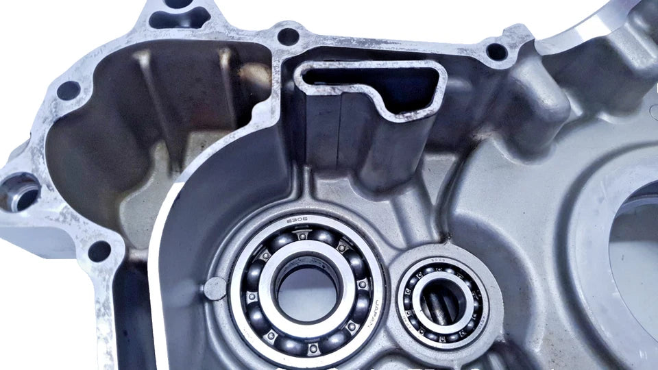 Carter moteur central gauche Yamaha XV 125 Virago 2000 Réf : 2UJ151000200