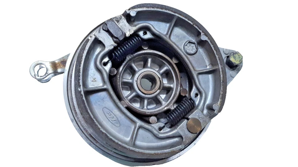Tambour de frein arrière Honda CA 125 Rebel 1997 Réf : 43100-KR3-980