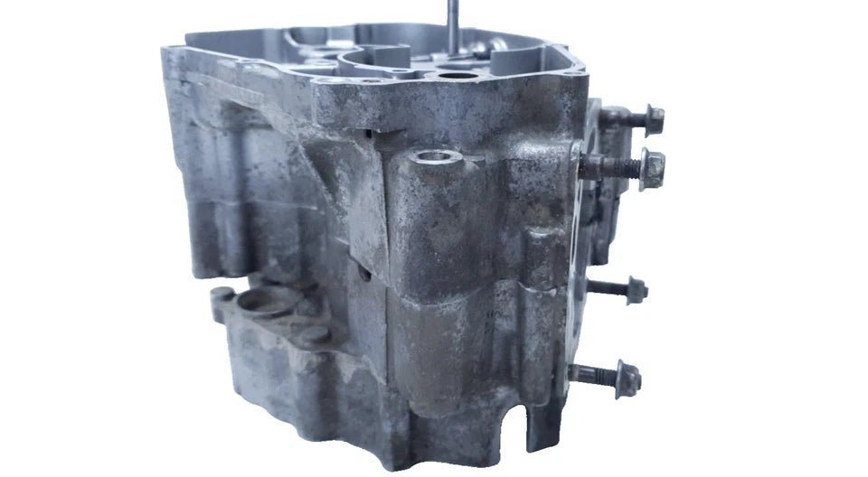 Carters moteur centraux Yamaha DT125R 1997 n°2 Réf : 3BN151110400