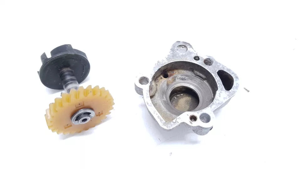 Pompe à eau Yamaha DT125LC 1983 n°2