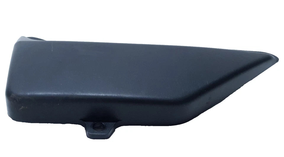 Carénage latéral gauche Honda CLR 125 CityFly 2001 Réf : 83600-KFT-620ZA