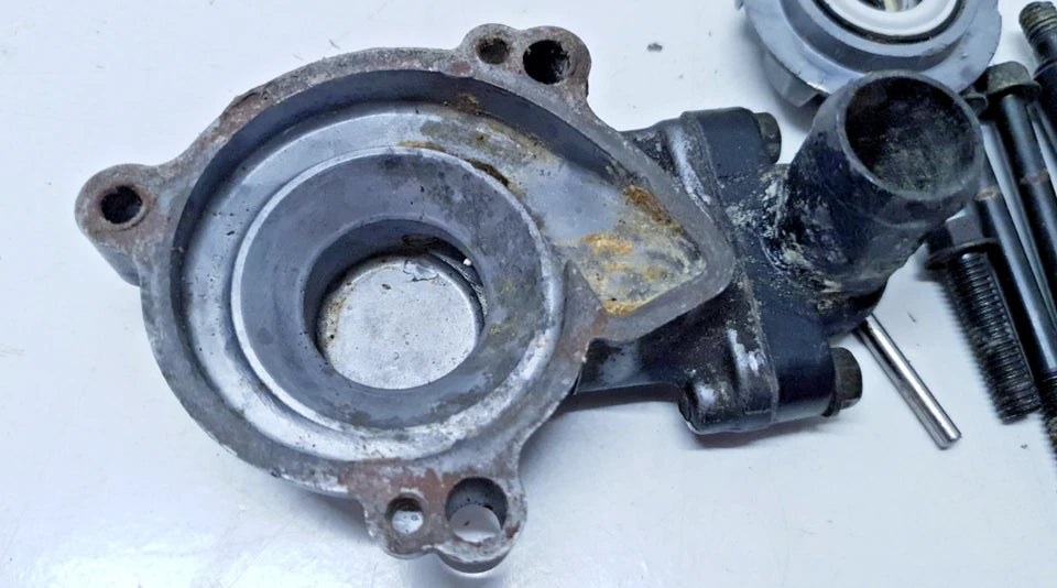 Pompe à eau Kawasaki KMX 125 1988 Réf : 161421090