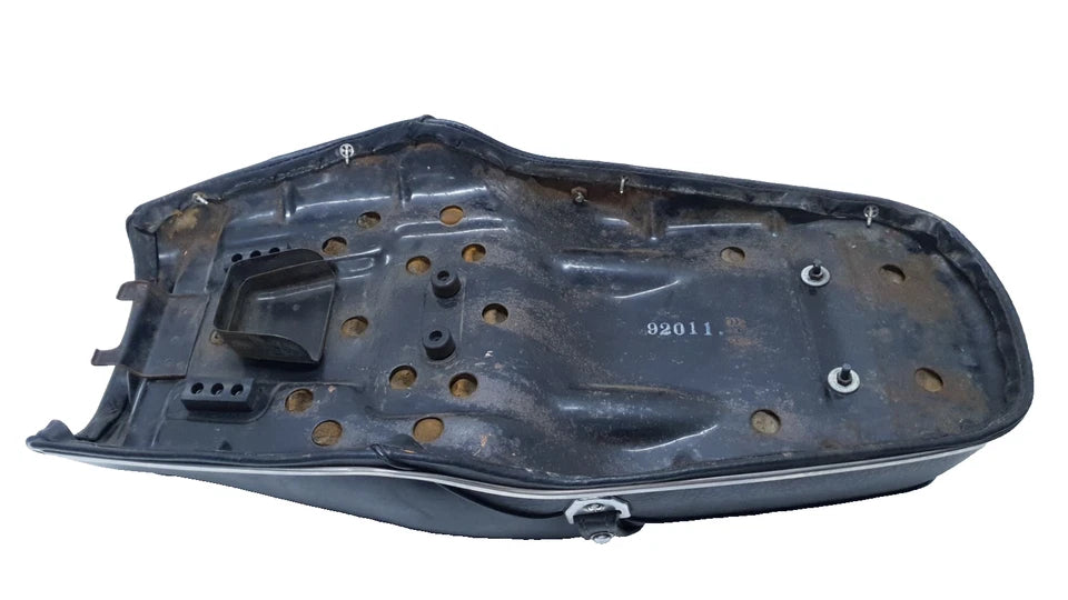Selle Honda CM 125 T 1980 Réf : 77200-419-000