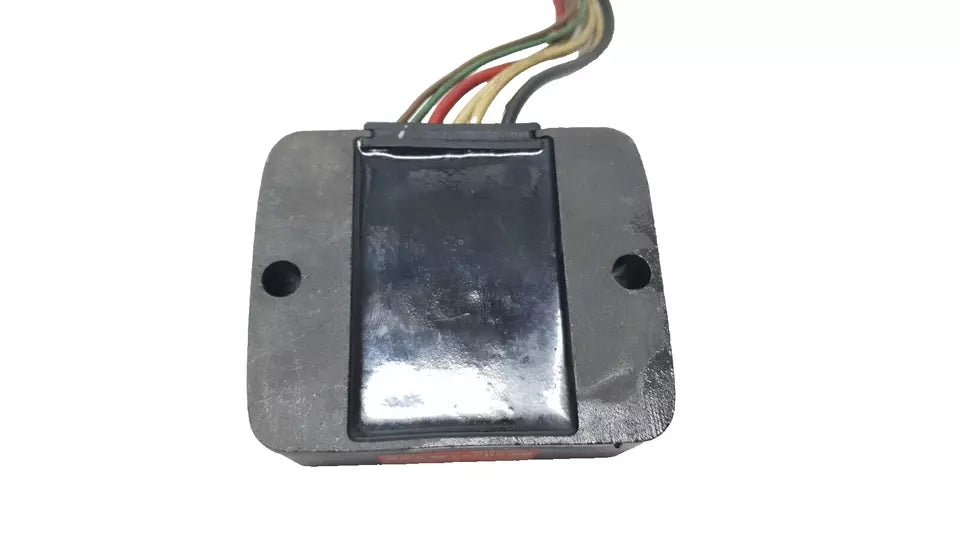 Régulateur de tension Yamaha XJ 600 1984-1991 Réf: 3G181960A100