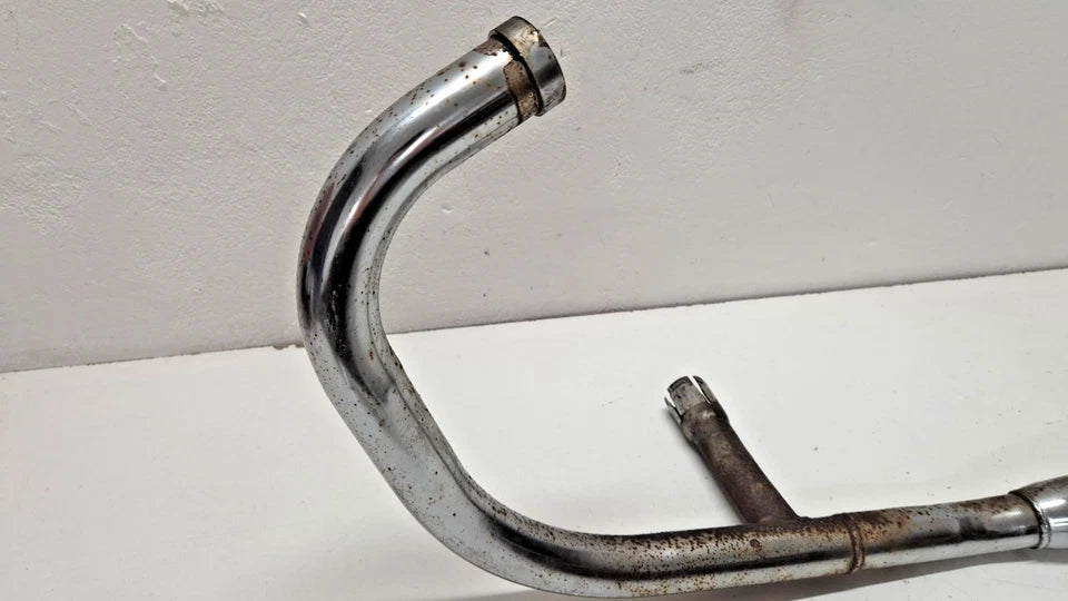 Ligne d'échappement gauche Honda CM 125 Custom 1995 Réf : 18400-KC2-770