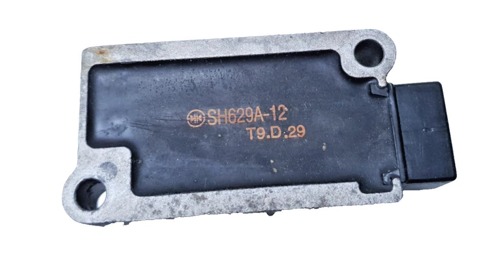 Régulateur de tension Yamaha TDR 125 2002 n°2 Réf : 3TJ819600200