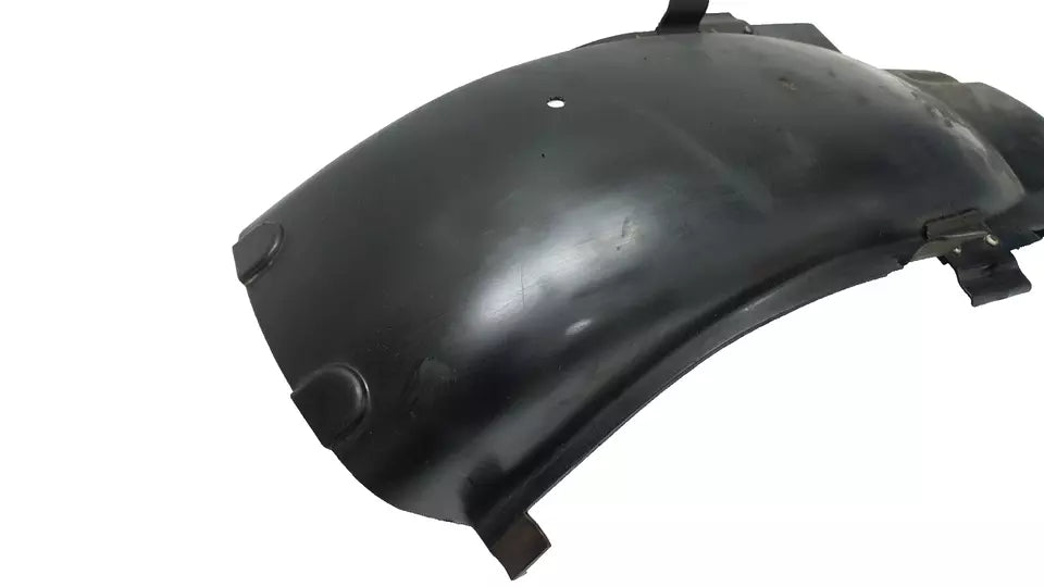 Garde boue arrière noir Suzuki GN 125 2001 Réf : 63112-05302-000