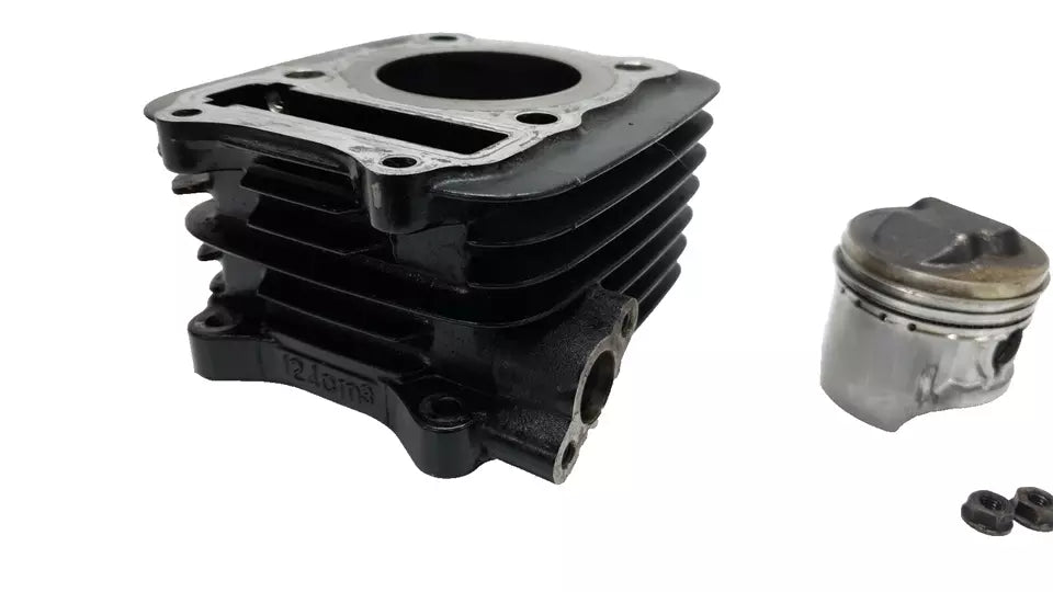 Cylindre & piston 57mm Suzuki 125 DR 1985 n°2 Réf : 11210-05211-0F0