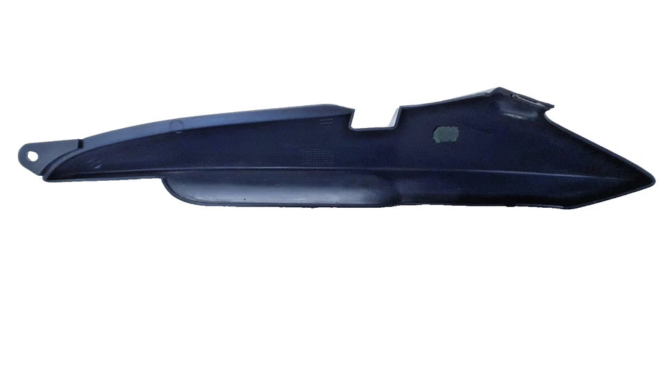 Carénage arrière droit Honda CLR 125 CityFly 2001 Réf : 80103-KFT-620ZB