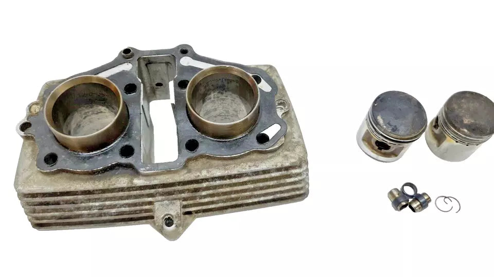 Cylindre & pistons 44mm Honda CB125T 1978 Réf : 12100-399-000
